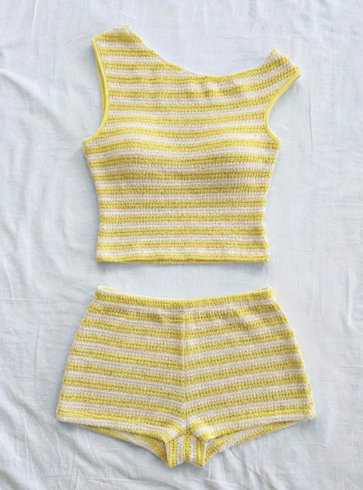 Conjunto Riviera Rayas de Punto – Top y Shorts