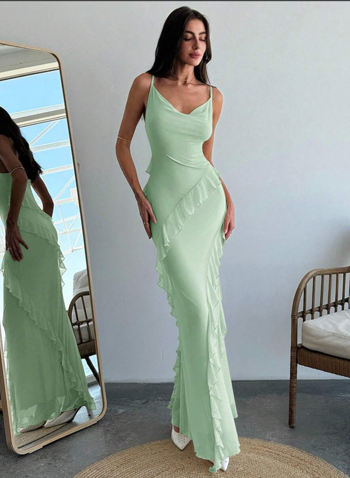 Vestido Romance Volantes Pastel